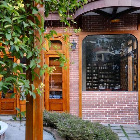 Little Colmar - Homestay & Pottery Studio ハロン エクステリア 写真